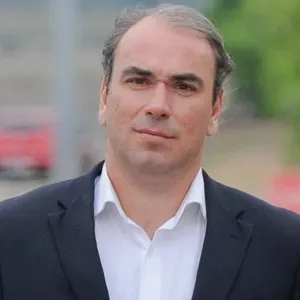 Oferta de emprego para uma empregada de limpeza em Seixal