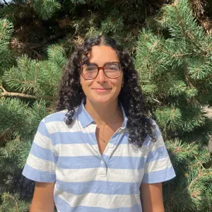 Polytechnicienne donne cours de sciences à Paris et en visio