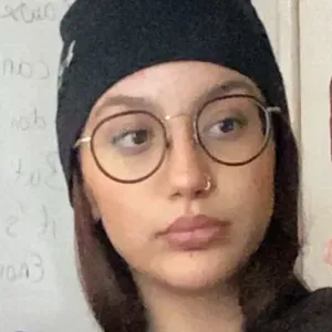 Baby-sitter disponible immédiatement sur Paris 