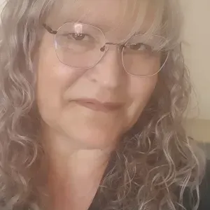 Auxiliaire de vie sociale 6 ans d'expérience 