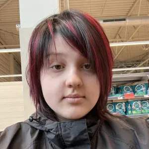 Auklė Vilniuje be patirties, nepilnametė