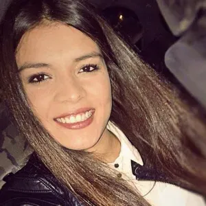 Cuidador de mascotas para contratar