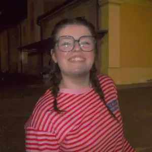 Baby-sitter expérimentée dans la Finistère Sud !