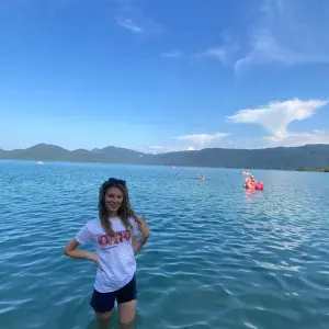 Zuverlässige Babysitterin (18)sucht Job in Garmisch/Farchant