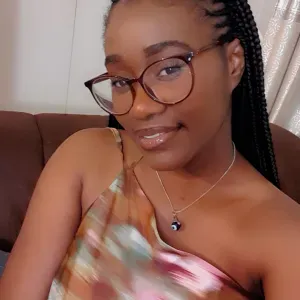 Baby-sitter basée à Compiegne 