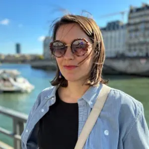 Recherche baby-sitter sortie de crèche Paris 11