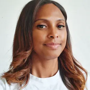Auxiliaire de vie ADVF - 6 ans d'expérience- CESU