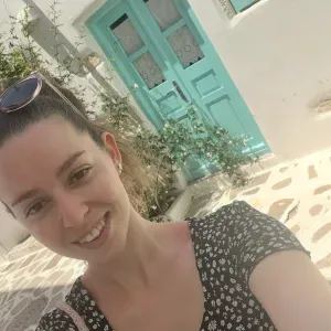 Disponible mercredi, vendredi et soirées occasionnelles