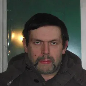 Dog sitter offresi per passeggiate.