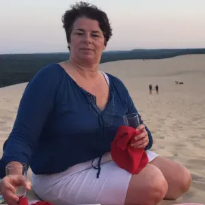 Employée de maison à  Gujan Merstras