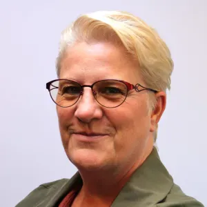 Aide soignante à domicile, unité de vie azheimer