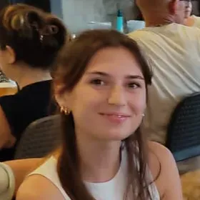 Baby-sitter occasionnelle nord