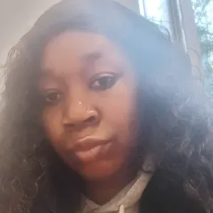 Femme de ménage à bruxelles si possible merci