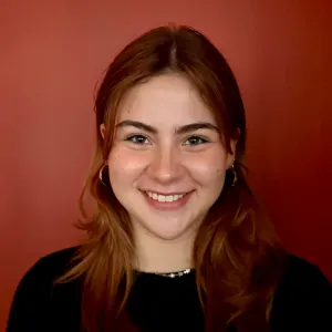 Experienced babysitter available on the weekends !!!