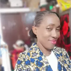  Baby-Sitter expérimentée à Lome, Togo