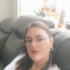 Technicienne de surface a Frameries 