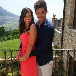 Offerta di lavoro per babysitter – assistenza all'infan...