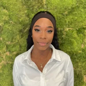 Baby-sitter expérimentée à Paris