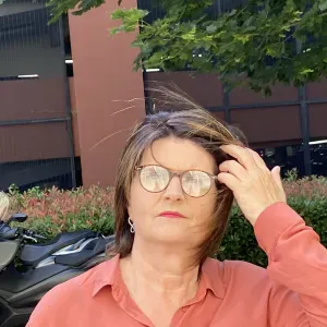 Garde d'enfants à domicile expérimentée 