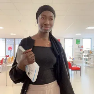 Étudiante sérieuse pour baby-sitting et aide au devoir 