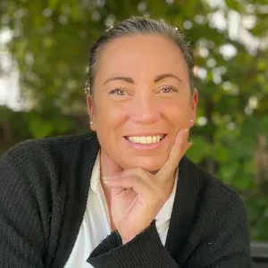 Femme de ménage , aide à domicile 06