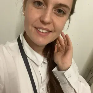 Babysitter douce et sérieuse à Avignon 