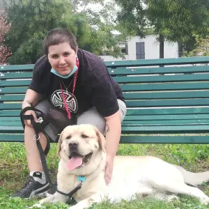 Pet sitter affidabile per cani e gatti a domicilio