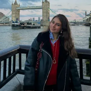 Canguro con inglés y alemán en Valladolid 