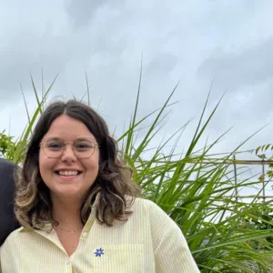 Baby-sitter et enseignante expérimentée 