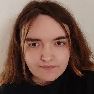 Babysitter disponible pour vos enfants 😄