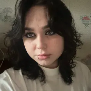 Je recherche une femme de ménage.