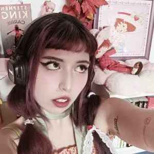 Baby-sitter creative et attentionnée (en formation BAFA)