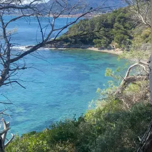 baby-sitter de 16 ans, serieuse, motivé et patiente