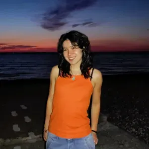 Jeune prof particulière pour les devoirs et soutiens 