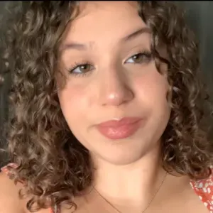 Baby-sitter dynamique et gentille