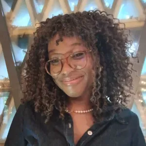 English Fluency & Good Vibes: Let's Just Chat!