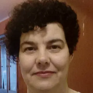 Addetta alle pulizie ,assistente famigliare ,colf vicenza