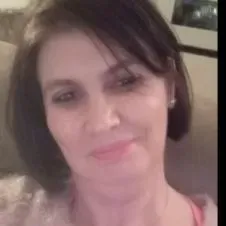  Garde d'enfants a temps plein, mi temps, garde d'animaux.