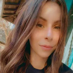 Femme de ménage, compétences en bricolage et jardinage.