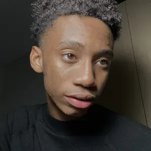 Explicador e conversação em inglês