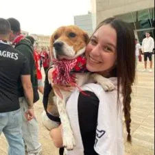 Olá! Precisa de ajuda com os seus animais? eu ajudo.