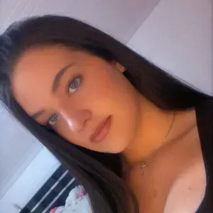 Baby sitter disponible sur plouzané 