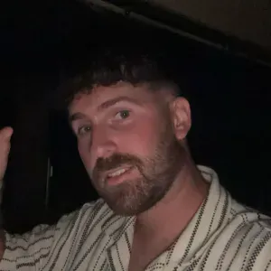 Éducateur spécialisé, et prêt à vous accompagner 