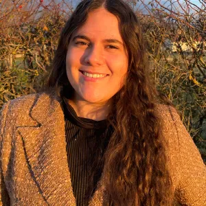 Baby-sitter expérimentée à Vertaizon