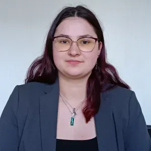 Baby-sitter en CAP Petite Enfance à Nantes