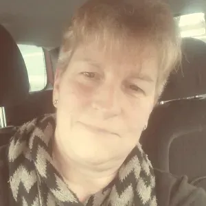 Femme de ménage polyvalente ,Agent d'entretien des locaux. 