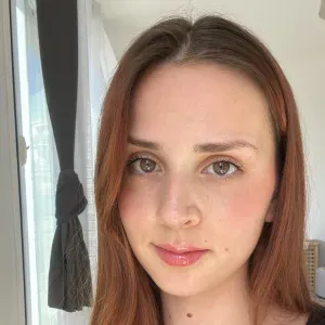 Baby sitter disponible toute la semaine