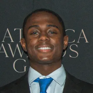 Maximo - English Tutor - Fluent speaker