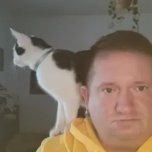 Je souhaite de devenir aide soignante 