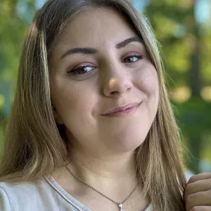 Anerkannte Erzieherin bietet liebevolle Kinderbetreuung